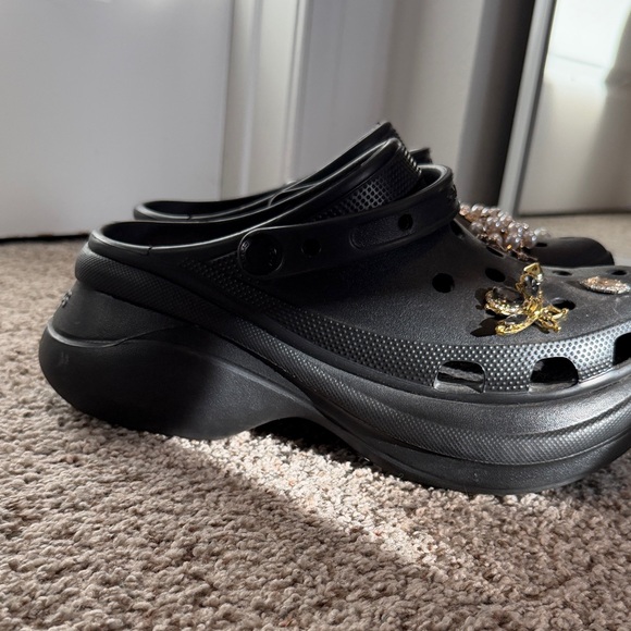 CROCS Black Clogs with Gold and Pearl Charms - Picture 4 of 4